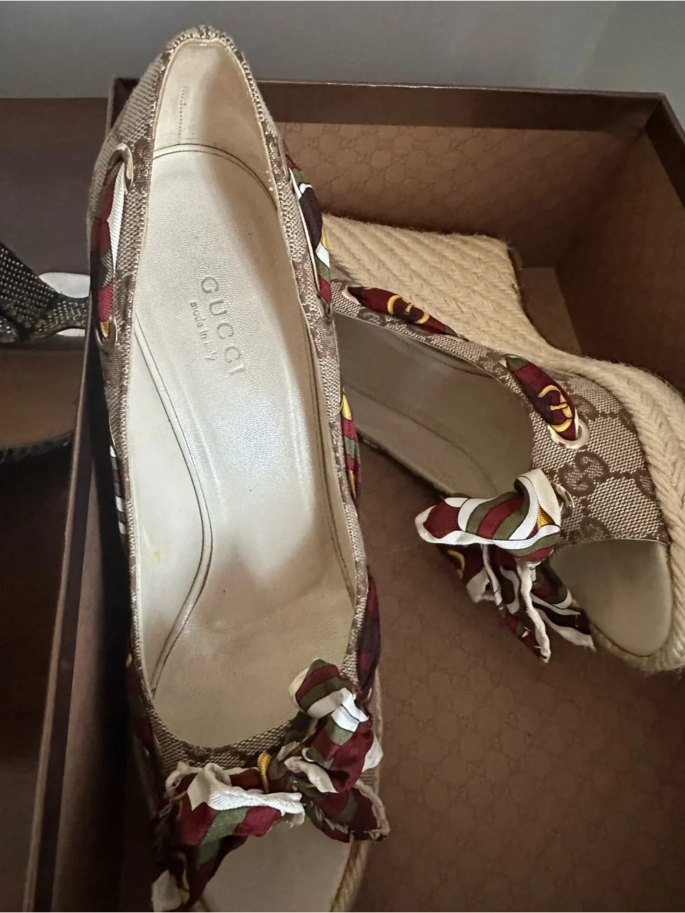 Gucci Beige GG Canvas Espadrille Wedges with Multicolor Bow